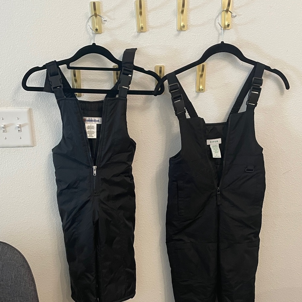 Set of 2 size 3t snow suits 1.Arctix Black Insulated Snow Bibs 2. Circo brand
